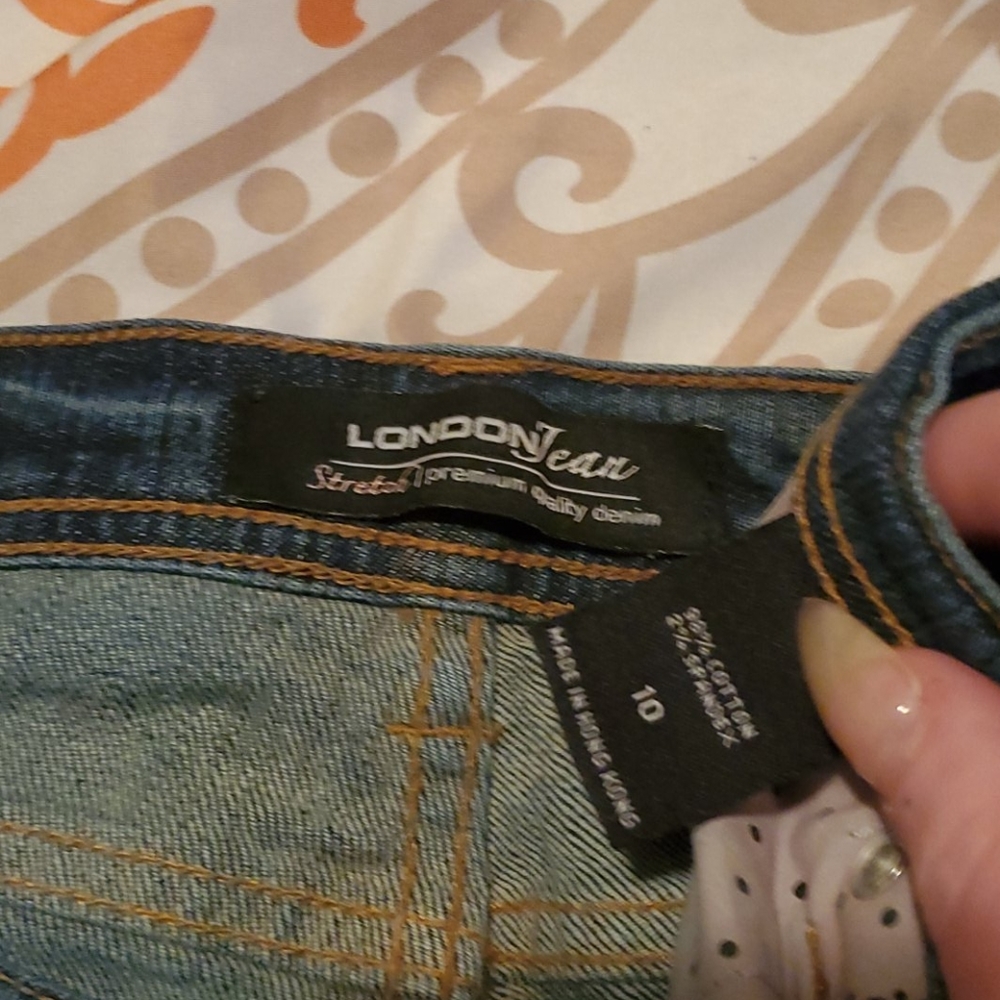 Jeans - Picture 4 of 4